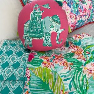Lilly Pulitzer Elephant 12” Round Pillow